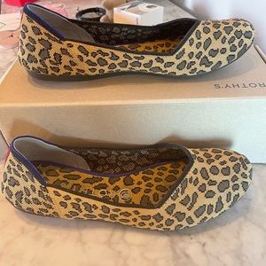 Little Cat leopard print Rothy’s - The Flat, size 9